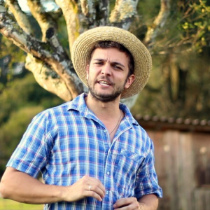 Itaiópolis recebe o humorista Badin, o Colono neste domingo
