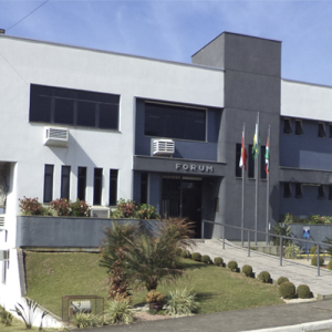 Homem preso com drogas a caminho de festa eletrônica em Papanduva é condenado