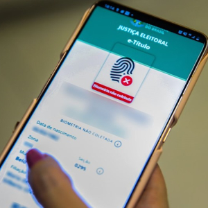 TSE libera consulta a local de votação para eleitor em trânsito