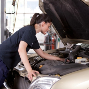 Maxicar realiza evento de mecânica para mulheres no próximo sábado