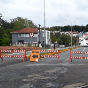 Trecho da avenida Coronel José Severiano Maia ficará interditado até a próxima terça