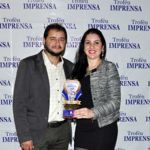 Século XXI Computadores é homenageada em noite de empresários