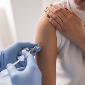 Saúde amplia vacinação contra meningite e HPV; saiba quem pode se vacinar