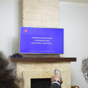 TSE aprova plano da propaganda gratuita para o segundo turno