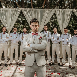 Sallai Moda Masculina oferece consultoria personalizada para compra online de trajes para noivos