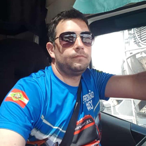 Motorista de Rio Negro morre em acidente na BR-153, entre Água Doce e Vargem Bonita