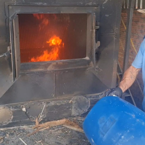 Polícia Civil destrói drogas e objetos apreendidos em laboratório clandestino em Itaiópolis