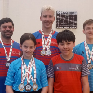 Atletas de Mafra conquistam 7 medalhas na última etapa do Estadual de Badminton