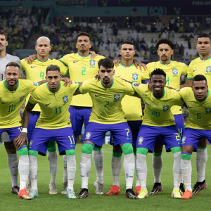 Em quais dias e horários o Brasil joga se chegar até a final da Copa do Mundo?