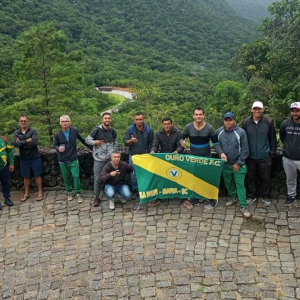 Ouro Verde realiza amistoso contra equipe de Balneário Camboriú