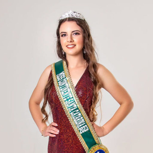 Agricultora de Itaiópolis representa Santa Catarina no Miss Continente Brasil