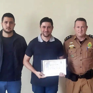 28° Batalhão de PM da Lapa homenageia policiais de Rio Negro e Campo do Tenente