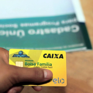 Bolsa Família: famílias maiores terão adicional de R$ 50