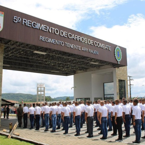 Solenidade marca a incorporação de 140 militares ao efetivo variável do 5° RCC