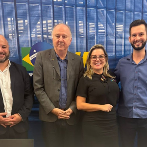 Maas busca melhorias para a região na Confederação Nacional de Municípios