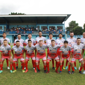 Cinco jogos movimentam o Municipal de Futebol de Rio Negro neste final de semana