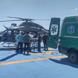 Policial militar atropelado por veículo é transferido para hospital de Joinville