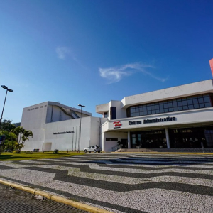 Governo de Santa Catarina suspende novos concursos públicos em 2023