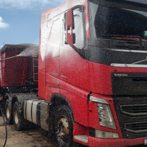 Sandrão Lavacar inaugura novo serviço de lavação de veículos em Mafra