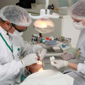 Governo sanciona lei para assegurar atendimento odontológico pelo SUS
