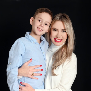 Riomafrense conquista seguidores ao compartilhar desafios da maternidade na internet