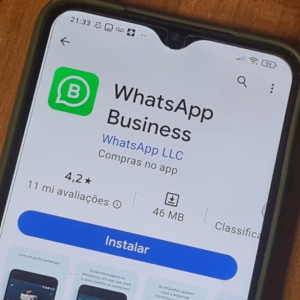 Descubra como o WhatsApp Business pode revolucionar a comunicação de seu negócio