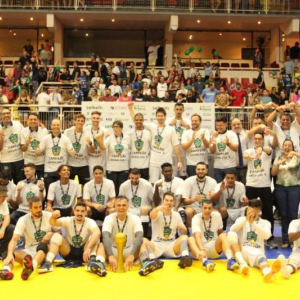 Joinville e seleção colombiana se enfrentam em desafio internacional de vôlei masculino