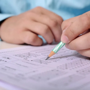 Concursos públicos: confira as vagas disponíveis em agosto e saiba como se inscrever