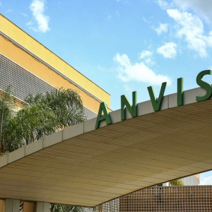 Anvisa proíbe suplementos irregulares para tratar problemas de visão