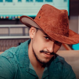 Com proposta country, músico mafrense lança seu primeiro videoclipe