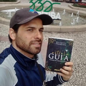 Escritor mafrense compartilha jornada literária e espiritual