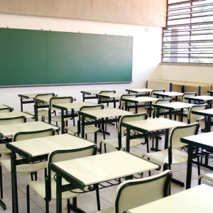 Educação de SC amplia vagas do programa Bolsa Estudante