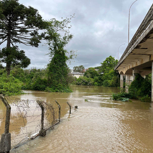 Defesa Civil alerta para risco de chuva volumosa e novas inundações