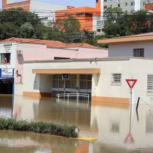 Fechado desde o dia 6, Correios de Mafra segue sem previsão de atendimento