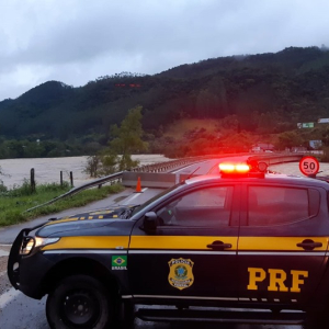 Número de acidentes, feridos e mortes cai nas rodovias federais durante o feriado