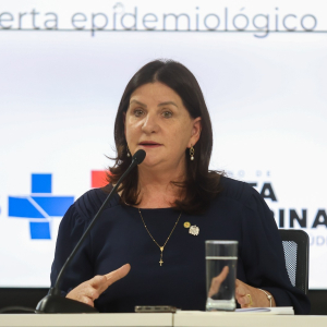 “Os nossos hospitais estão preparados para atender os pacientes que precisarem”, diz Carmen Zanotto