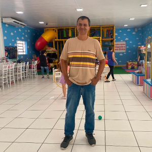 Joy Festas celebra seu primeiro aniversário e faz sucesso com recreação no contraturno escolar
