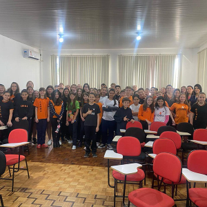 Palestra da Seluma leva conscientização ambiental para alunos do CEMMA