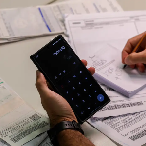 Novo imposto incidirá sobre compras em sites estrangeiros