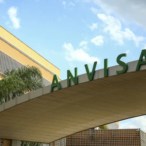 Anvisa proíbe produtos com fenol em procedimento de saúde ou estético