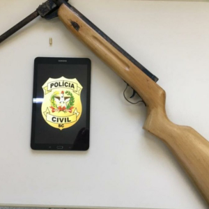Tiro nas nádegas de compadre termina com prisão em Mafra