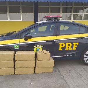 Motorista é preso com 191 quilos de maconha na BR-116, em Mafra