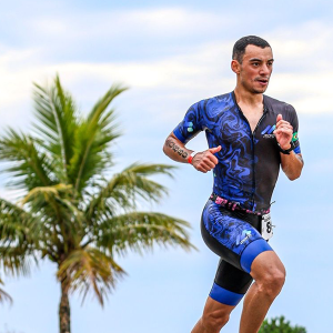 Rionegrense conquista primeiro lugar no 36º Sesc Triathlon Caiobá