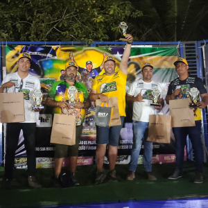 Rionegrense é campeão em competição nacional de máquinas pesadas